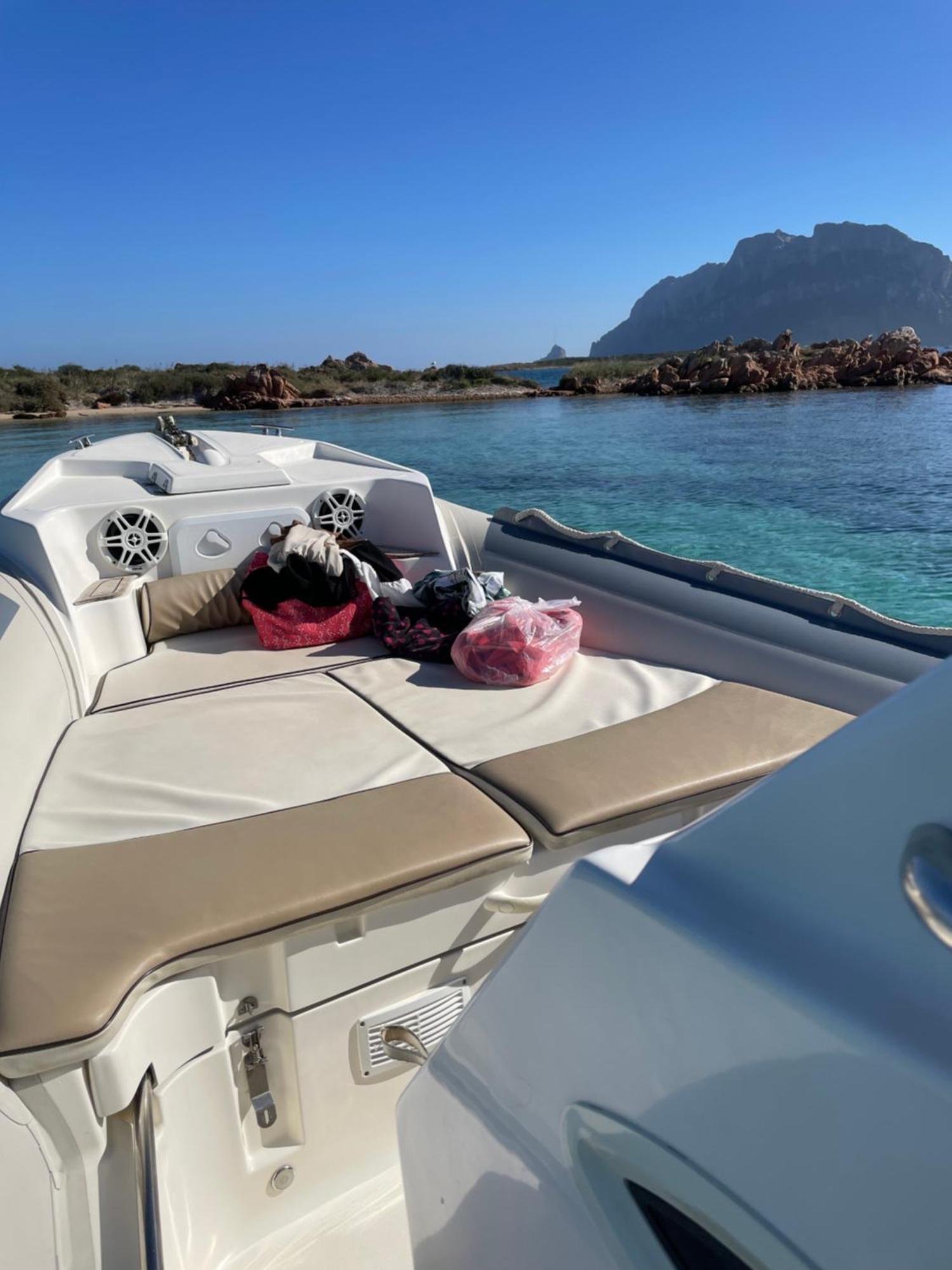 Airport Sunset Haven: Sea View, Pool & City Access Olbia Exterior photo